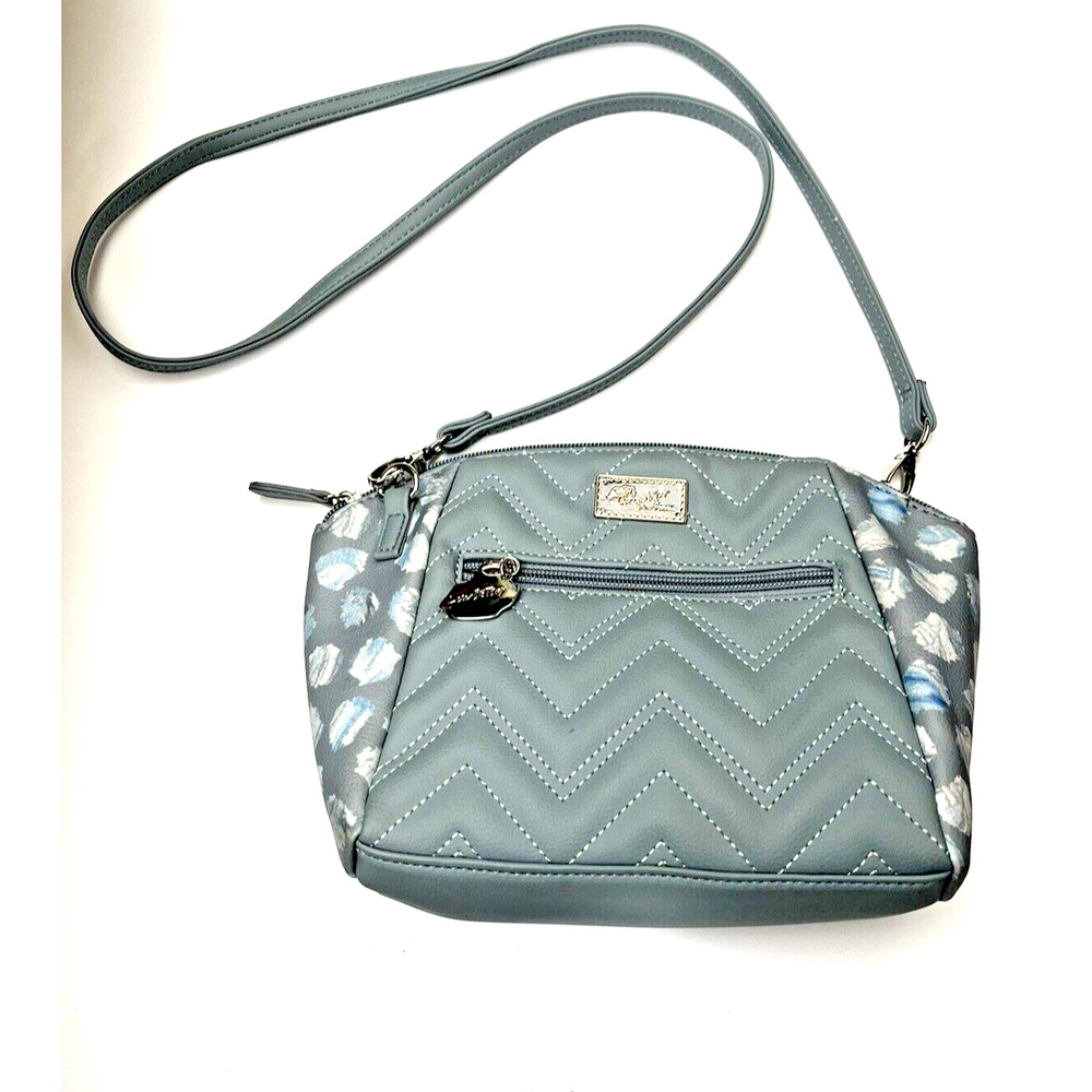Luv BETSEY JOHNSON Quilted Purse Blue/Gray Crossbody Metal Lips Lining Logo Tags